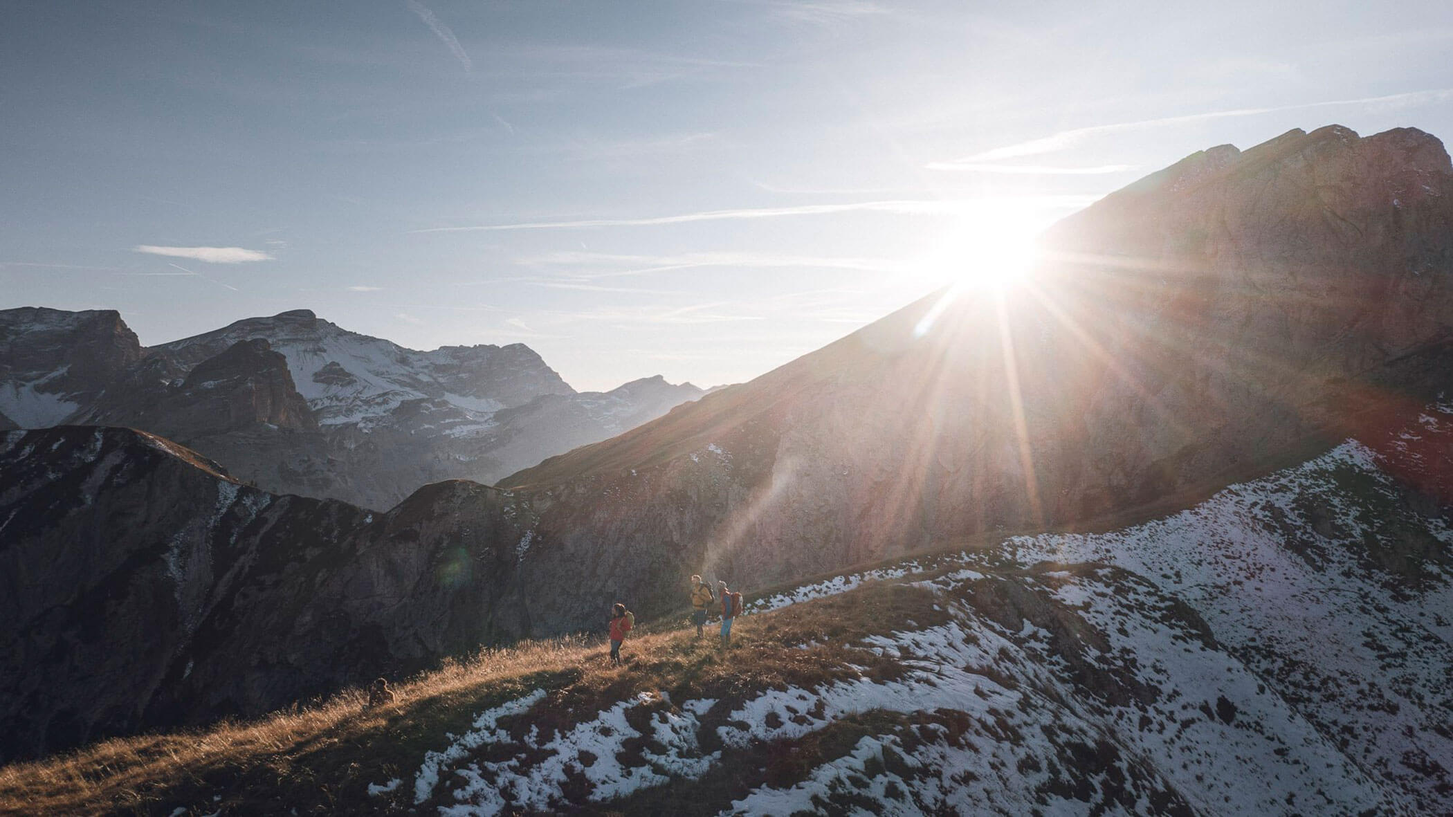 Rays of sunshine during the autumn hike