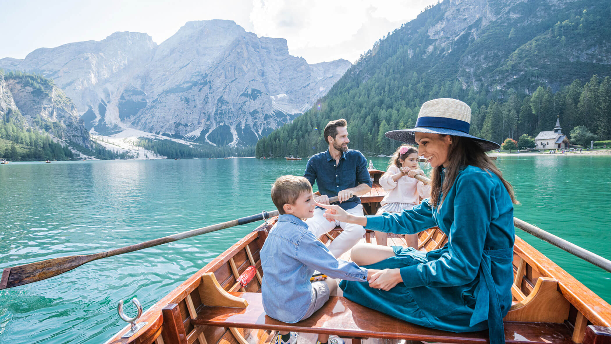 Familie am Pragser Wildsee - Hotel Fameli
