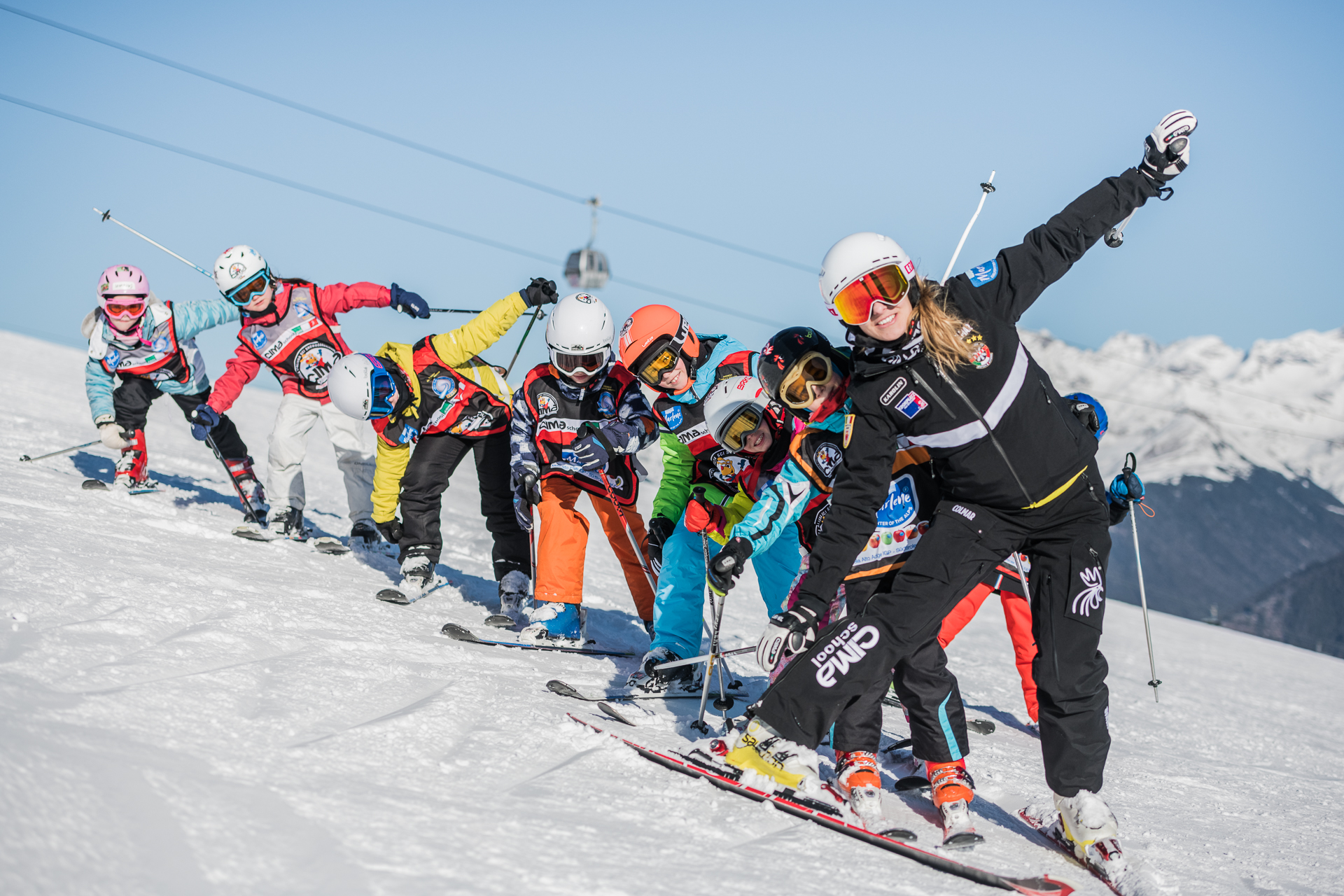 Children on a ski course - Hotel Fameli