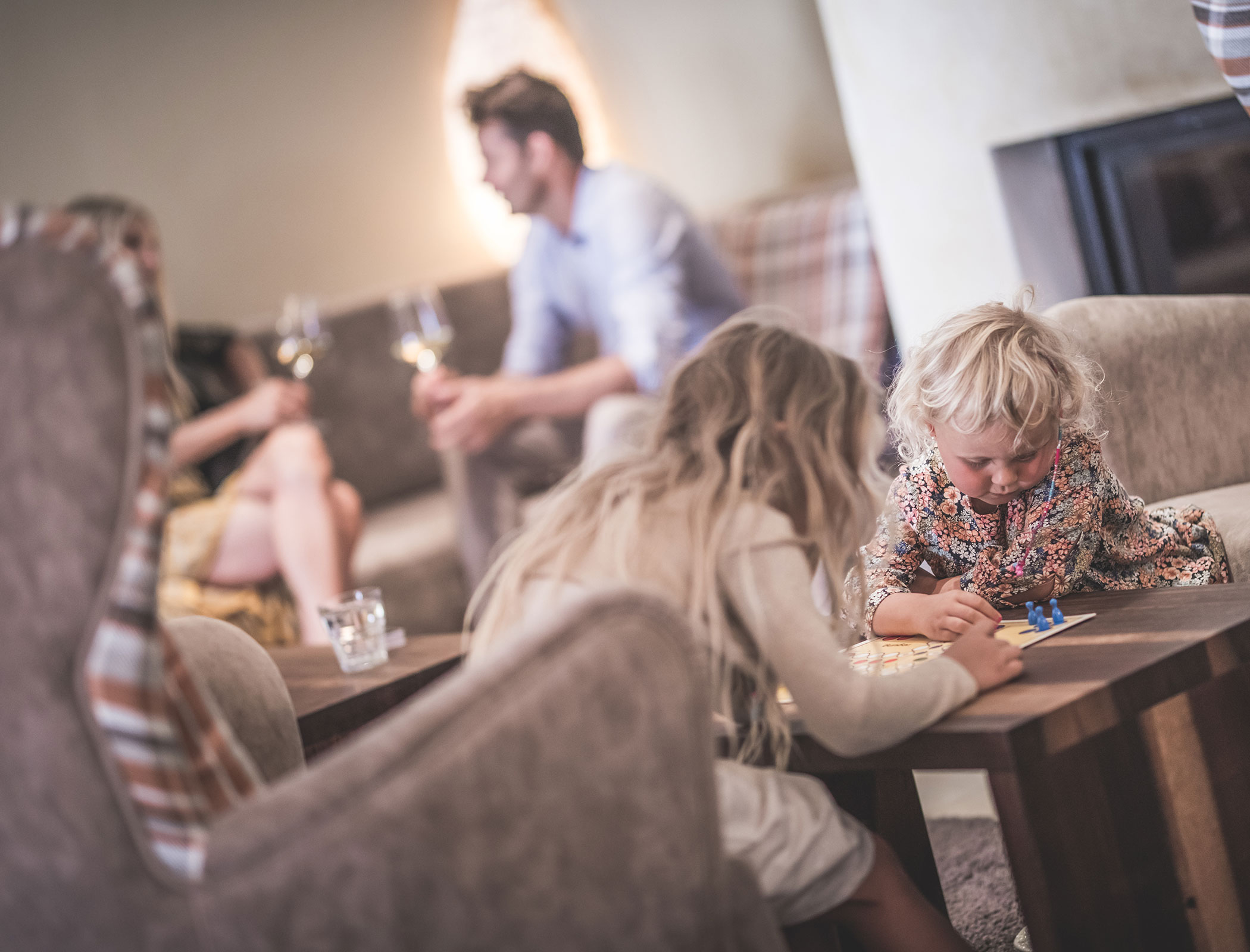 Children playing - Hotel Fameli