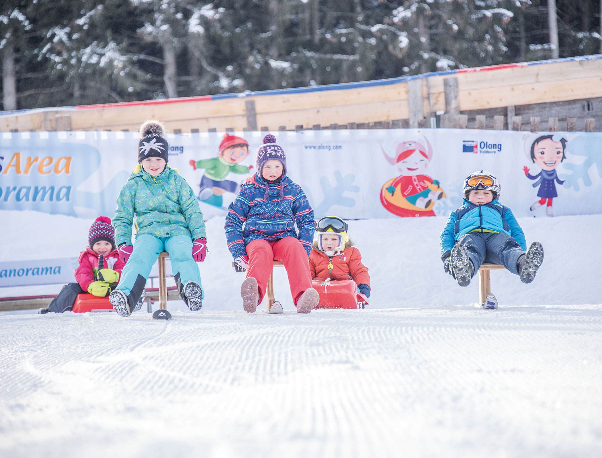 Winter activities with the kids in Valdaora - Rennböckl and skibob rides - Hotel Fameli