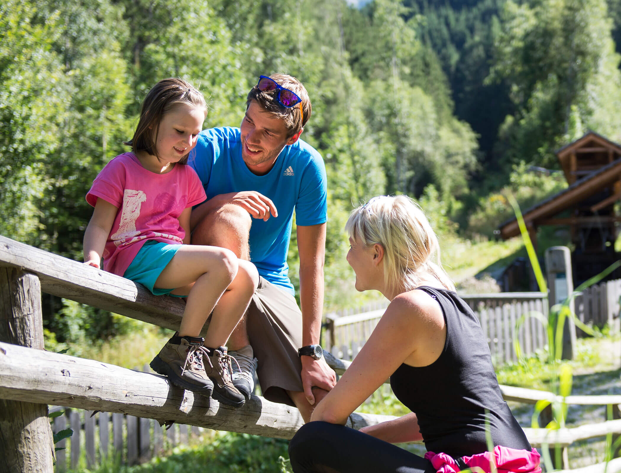 Short hiking break on a bench