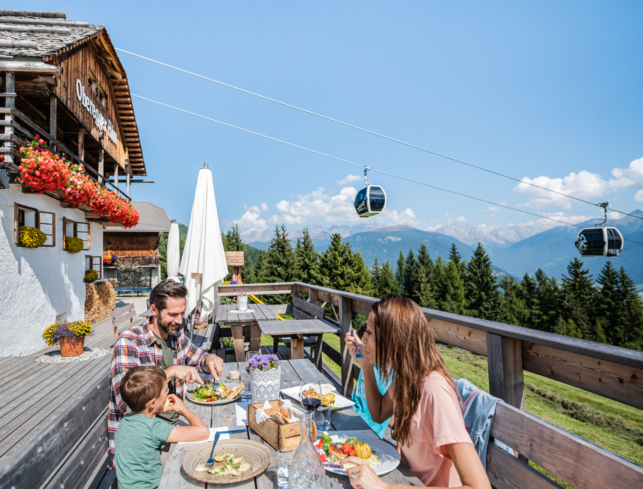 Eating at the Oberegger Alm - Hotel Fameli