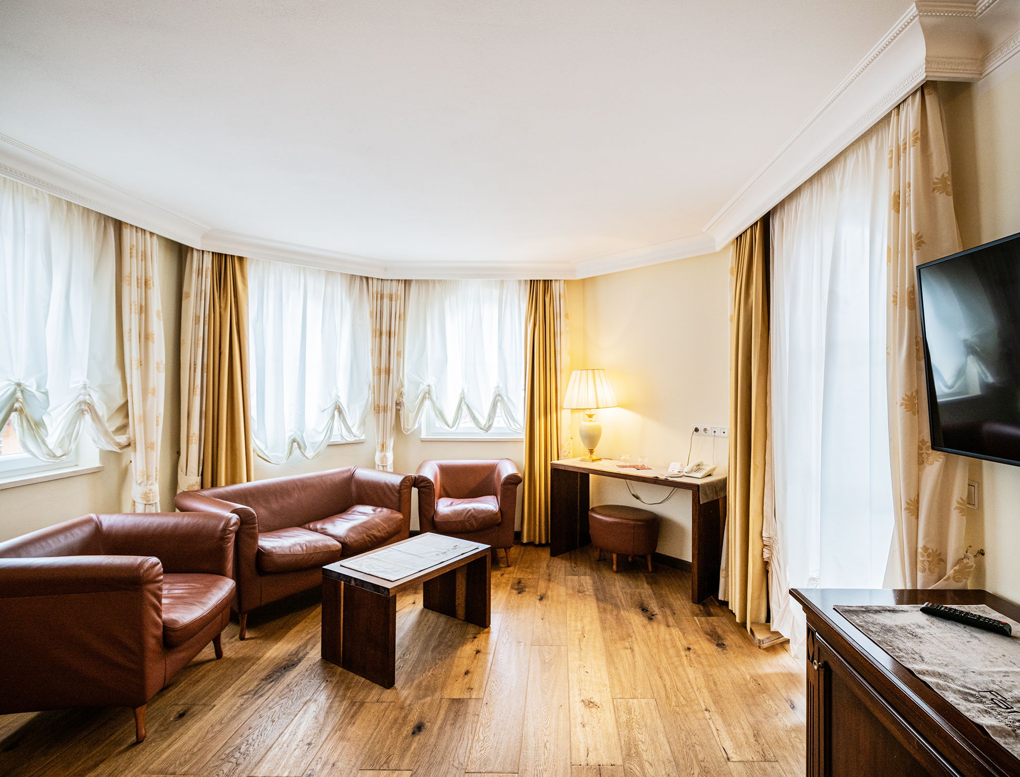 Suite Fameli Exclusive living room - Hotel Fameli